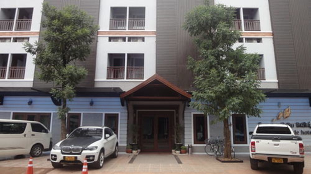 Seasons Riverside Hotel Vientiane Extérieur photo
